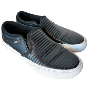 VANS Black Classic Moto Leather Slip Ons Sneakers Size 7 *Flaw Missing Insoles*